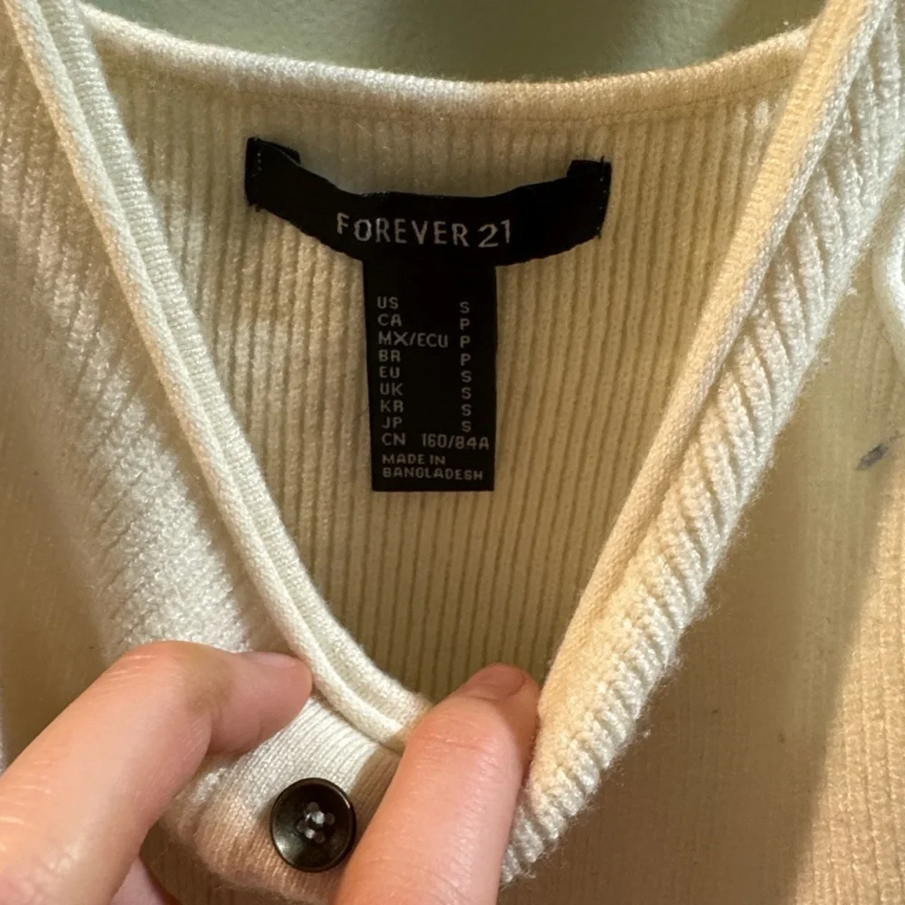 Forever 21 Ribbed Knit Top - Picture 3 of 4